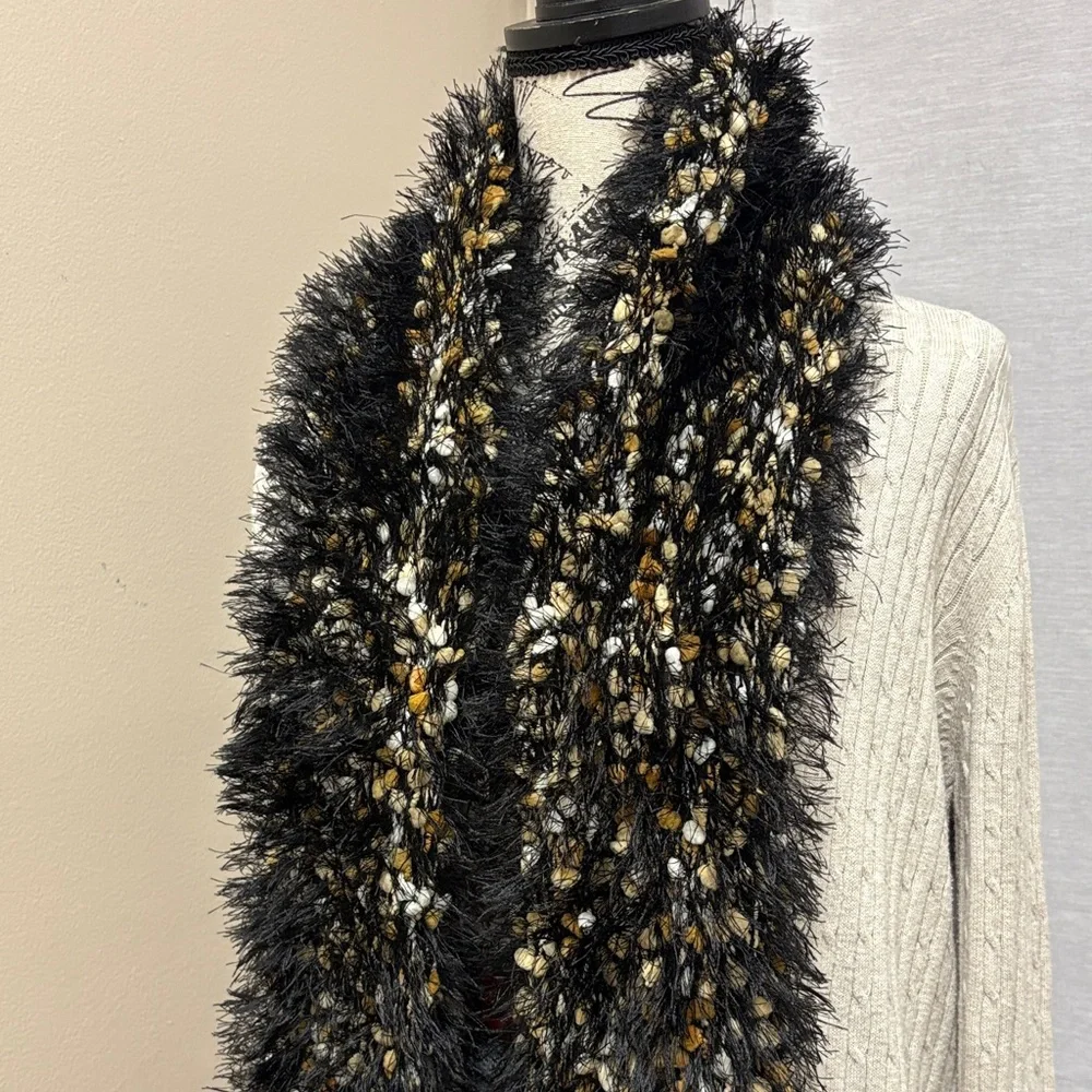 /Stylish Black and Brown Faux fur stretch scarf Sz OS